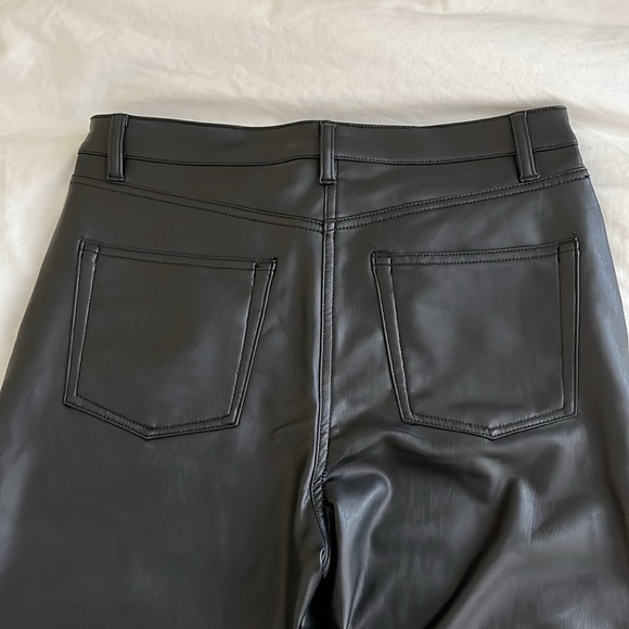 Faux leather pants - Picture 4 of 6